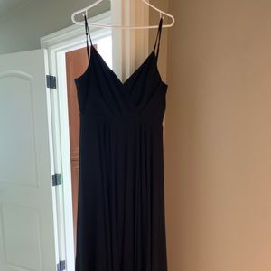 Lulu’s black bridesmaid dress